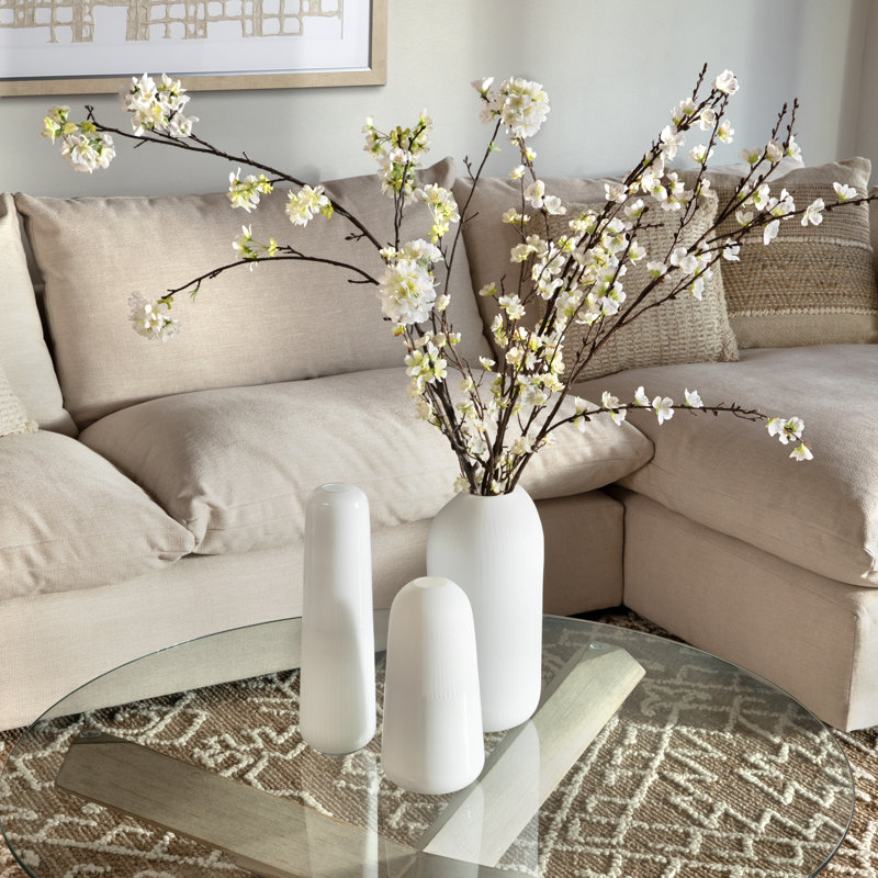 Kaelynn Vase, White