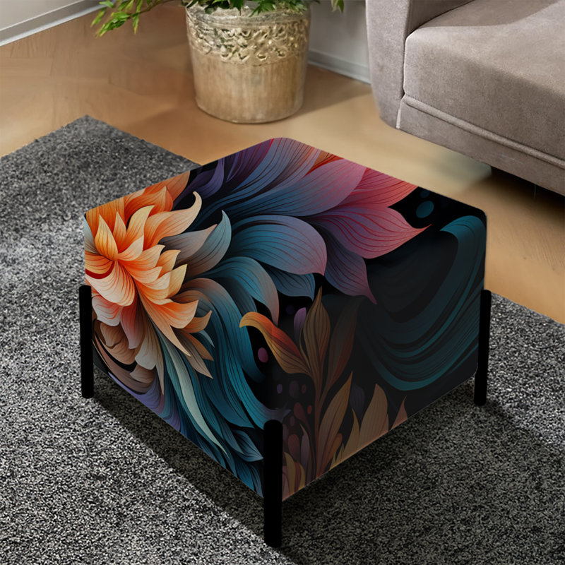 Enchanted Noir Moody Patterns - Repose-pieds carré floral