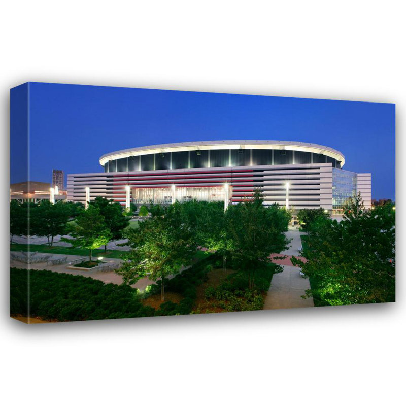 Georgia Dome, H 16 po x l 24 po