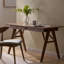 Bureau en bois avec tiroirs