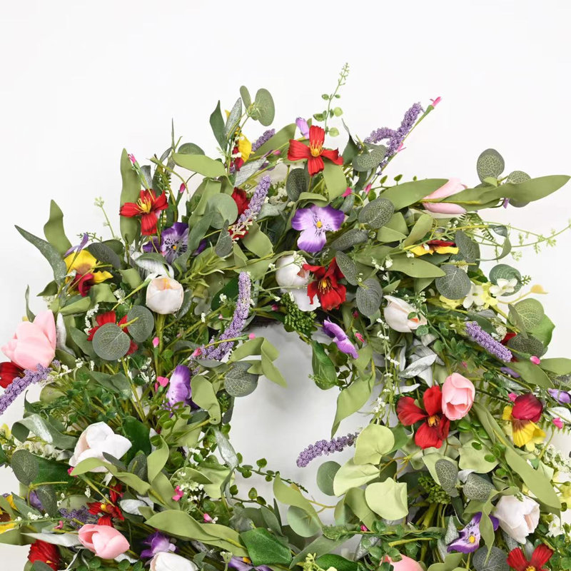 Couronne florale 24 po avec des tulipes mélangées lavande, eucalyptus, baies, printemps et été pour porte d'entrée