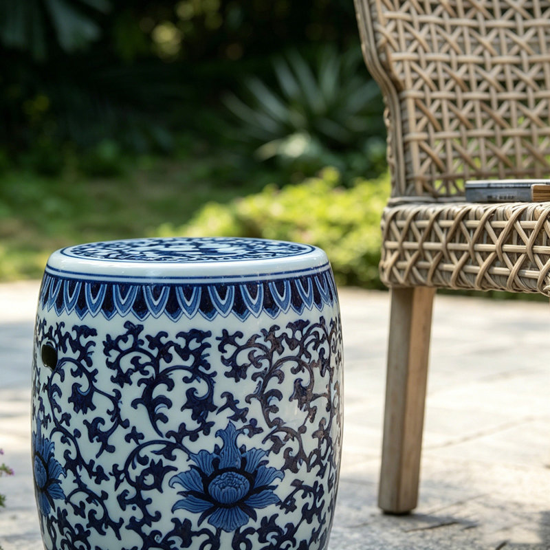 Tabouret de jardin en céramique, petit tabel latéral bleu et blanc, P 11 po x 16 po
