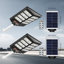 Lampadaire d'extérieur avec panneaux solaires VEVOR