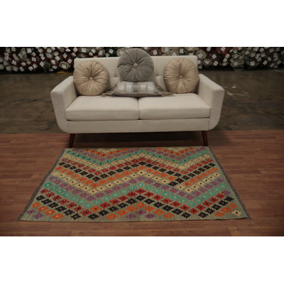 Add a Splash of Colour with Geometric Kilim Oriental Rug 3x5