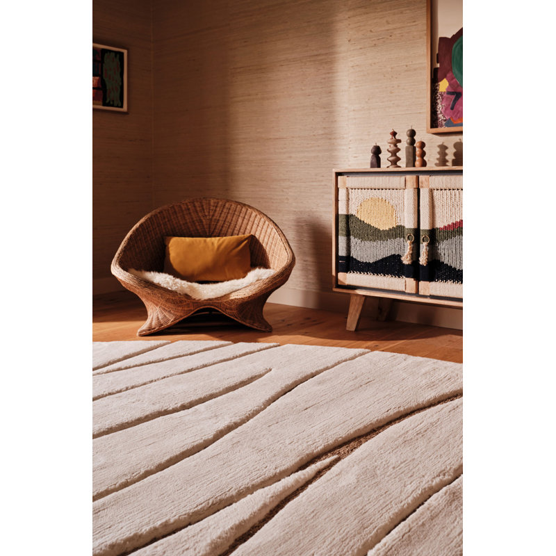 Vail Nettle Shaped Area Rug, Novelty 9' x 12'