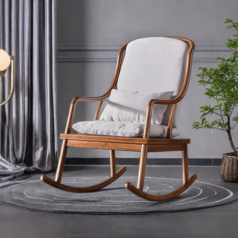 Chaise berçante élégante en bois massif