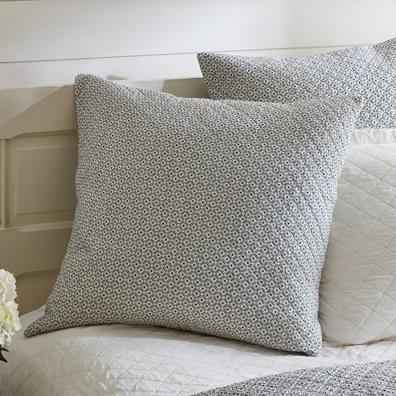 Dotted Vine Quilted 100% Cotton Sham, King