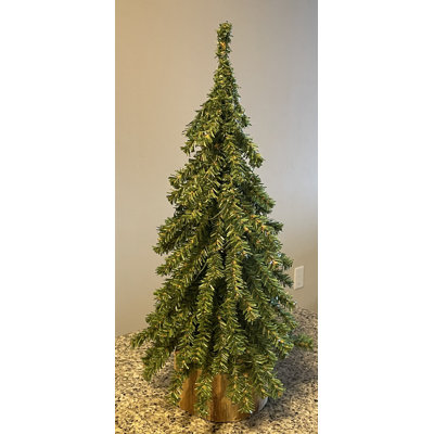 18' Lighted Christmas Tree