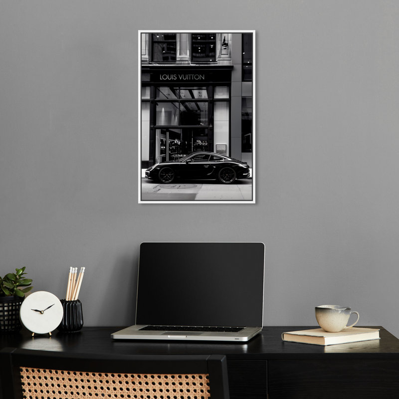 Mur noir et blanc Parked At The Store par Notoriart, Toile tendue, H 24 po x l 16 po