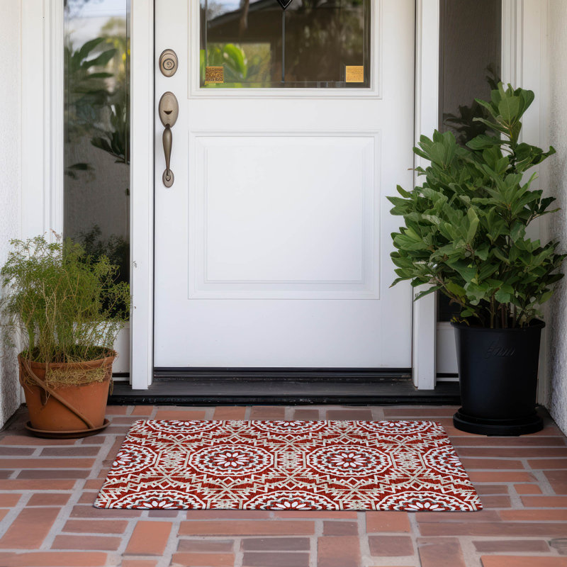 Kawon Geometric Indoor / Outdoor Rug, Rectangle 1'8" x 2'6"