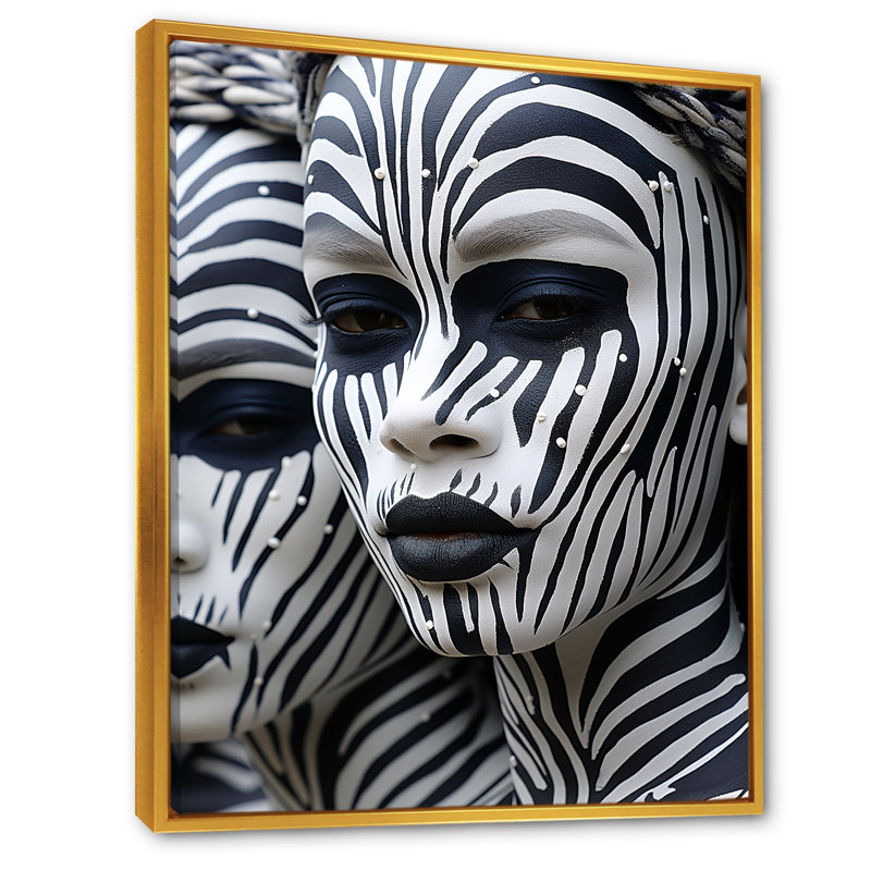 Portrait de la fierté blanche en Afrique, Cadre flottant doré, 40" H x 30" W