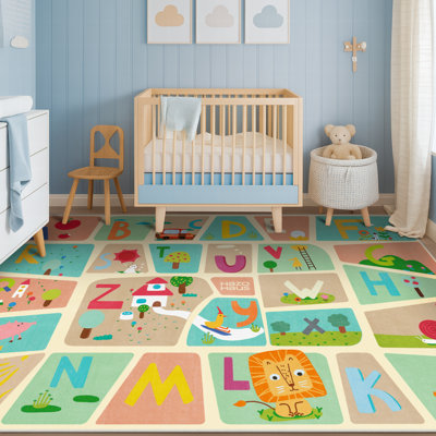 Tapis alphabet ABC 5x7 pour enfants d'âge préscolaire – Tapis d'apprentissage éducatif pour les tout-petits, lavable, pour la salle de classe ou la salle de jeux, doux et sécuritaire, avec des lettres amusantes et un décor artistique fantaisiste.