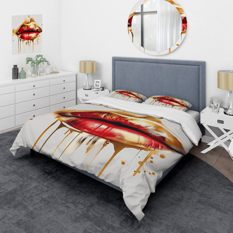 Golden Red Lips Of Luxury II - Fashion Duvet Cover Set - Microfiber Polyester, Queen Duvet Cover + 2 Standard Shams