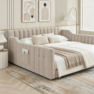 Lit double recouvert de velours, beige
