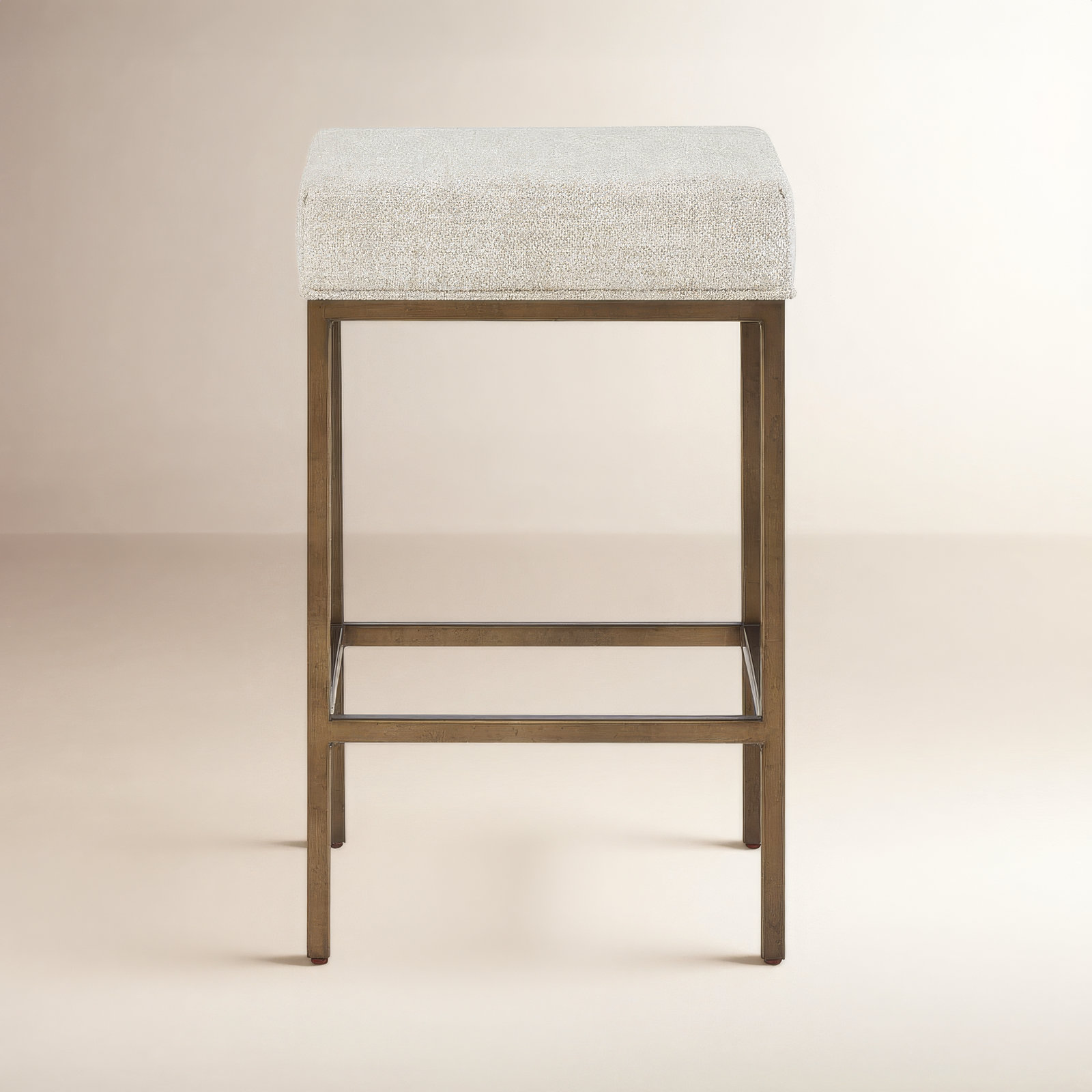 Saratoga 16" Bar Stool