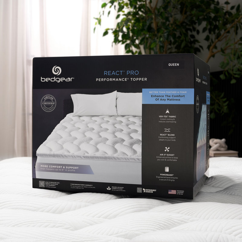 Surmatelas Bedgear React Pro Performance avec housse rafraîchissante instantanée, Très grand californien