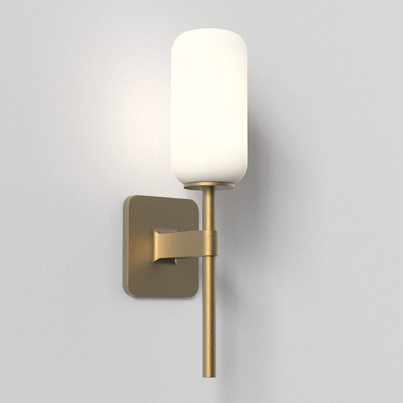 Tacoma 1 - Light Wallchiere, Antique Brass, 15.7" H x 4.33" W x 5" D, Cylinder