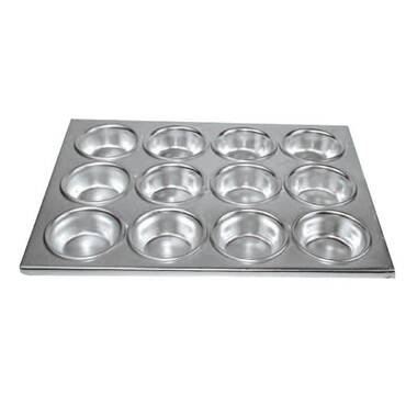 https://assets.wfcdn.com/im/25554525/resize-h380-w380%5Ecompr-r70/1657/16571439/Winco+12+Cup+Aluminum+Muffin+Pan+with+Lid.jpg