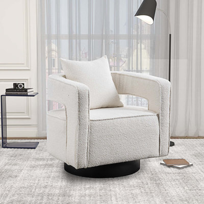 Fauteuil pivotant large de 29 po Caelyn