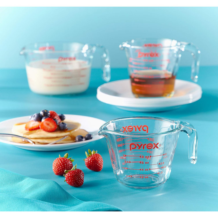 https://assets.wfcdn.com/im/25556970/resize-h755-w755%5Ecompr-r85/2589/258926515/OXO+Pyrex+3+-+Piece+Tempered+Glass+Measuring+Cup+Set%2C+Includes+1-Cup%2C+2-Cup%2C+and+4-Cup.jpg