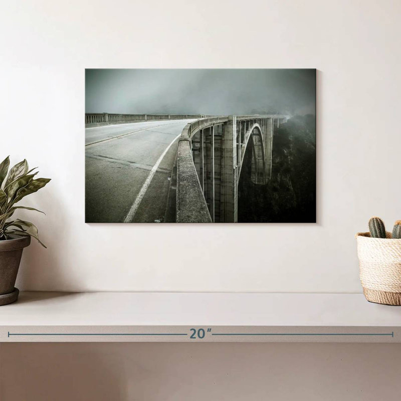 Lilie brumeux Bixby Bridge, H 8 po x l 12 po