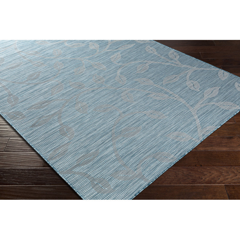 Tapis bleu à motif floral Brimberry, Rectangle 6 pi 7 po x 9 pi