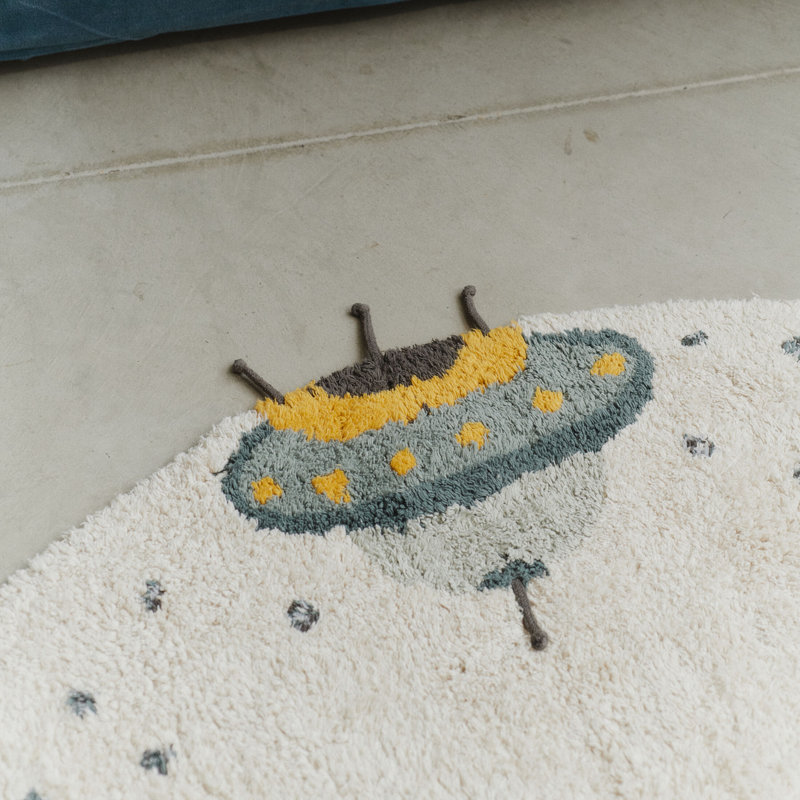 Hand Tufted Cotton Area Rug in Beige