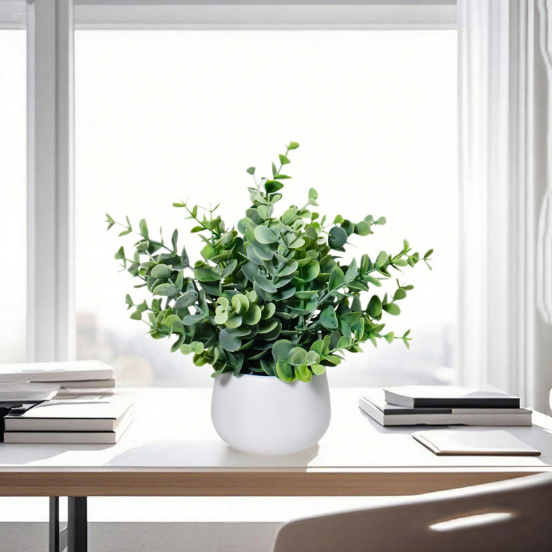 Faux plantes d'intérieur petites plantes d'eucalyptus artificielles blanches Pots de fleurs convenant à la chambre à coucher