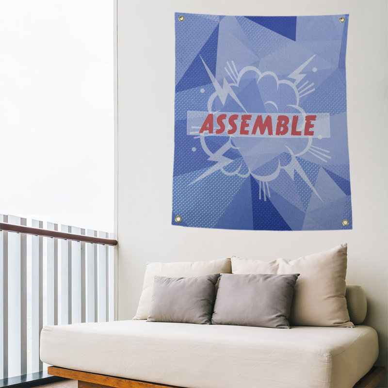 Tapisserie superhero en polyester assemblage, H 36 po x l 26 po