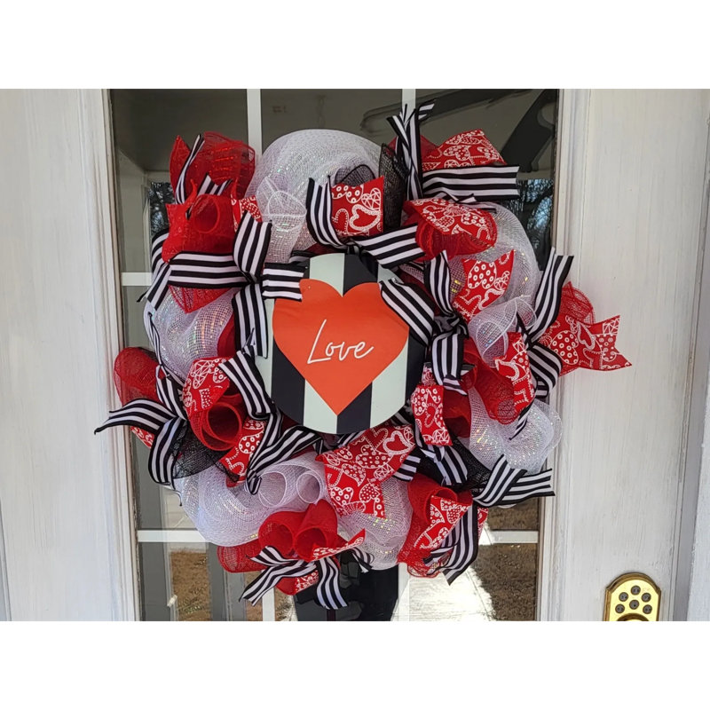 Couronne en maille 20 po Valentine Love