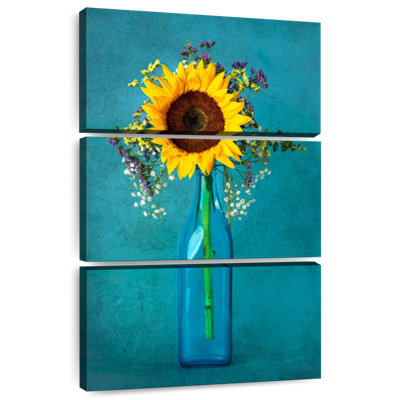 Harnek Sunflower In Vase