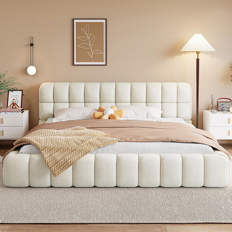 Très grand lit plateforme tapissier, Beige