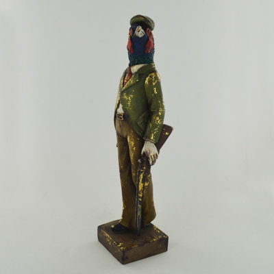 Alayah Figurines & Sculptures