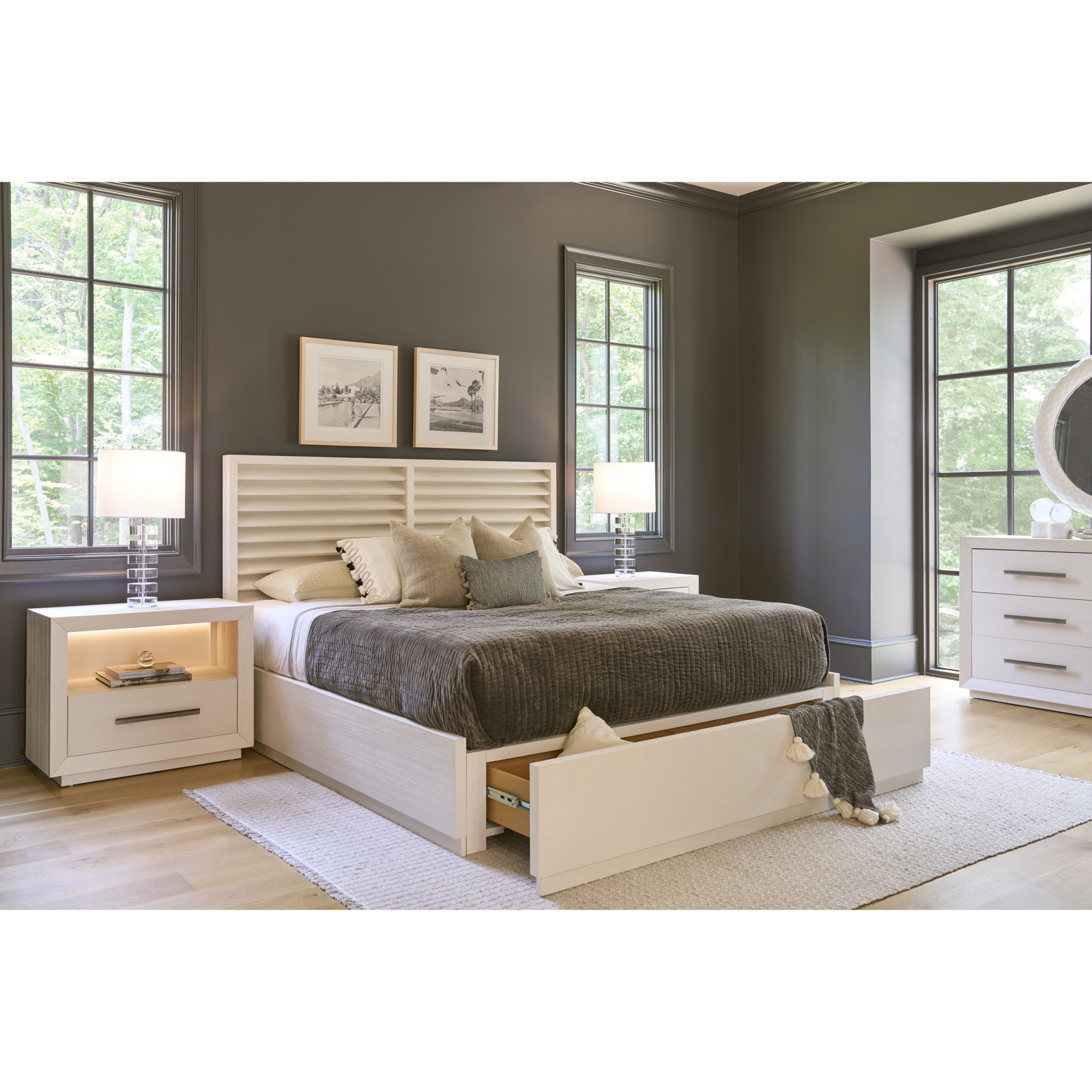 Queensland Storage Oak Bed, King
