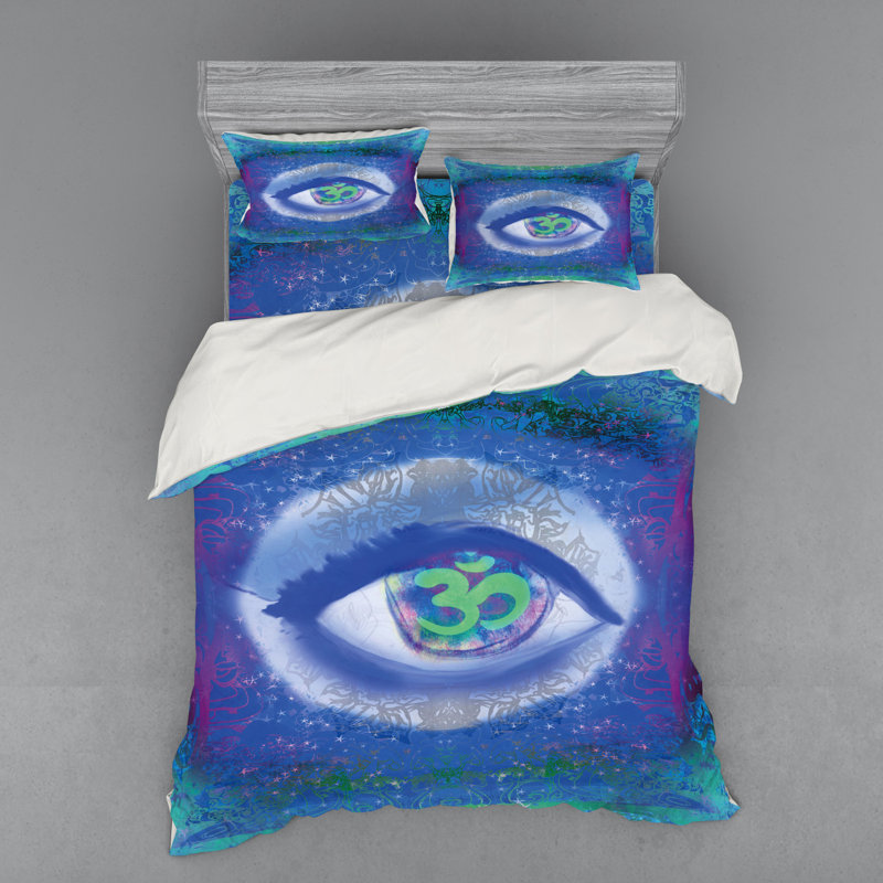 Eclectic Polyester Damask Duvet Cover, Queen Duvet Cover + 3 Additional Pieces