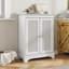 Armoire de rangement élégante en rotin pour salle de bain à deux portes avec cloison réglable pour une utilisation multifonctionnelle dans le salon, la cuisine et la salle de bain, blanc