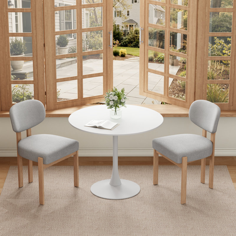 31.5 White Round Pedestal Dining Table
