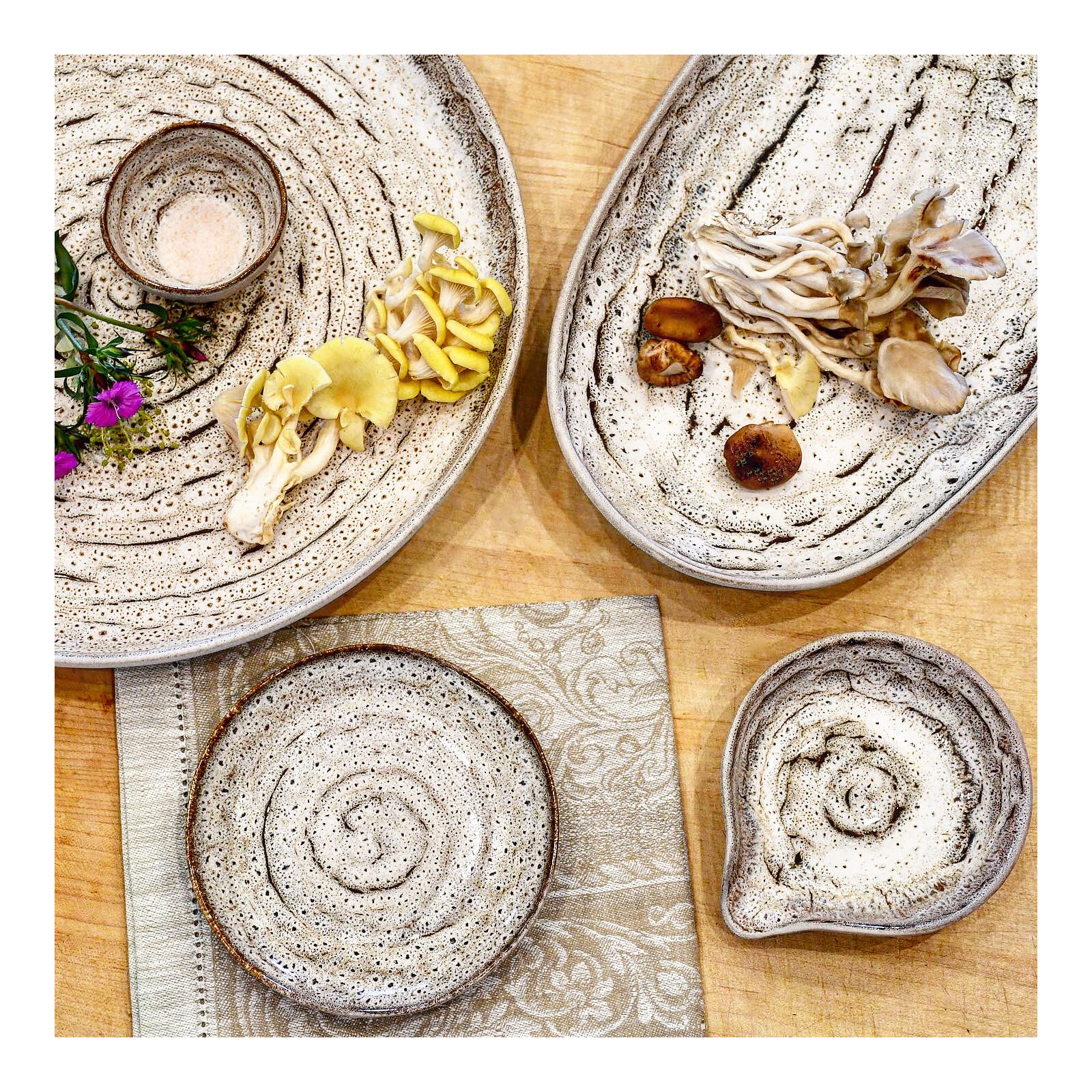Renada Round Platter