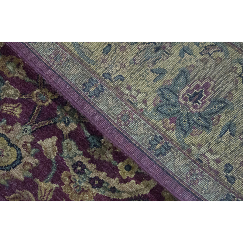 Tapis rouge et or de haute qualité noué à la main