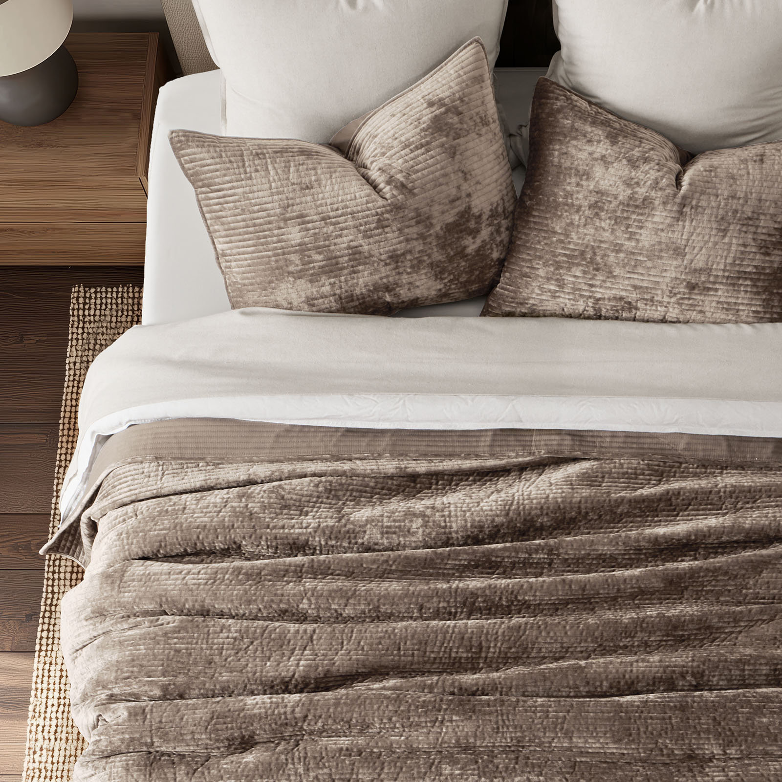 Velvet Quilt Set, Queen, Natural Tan