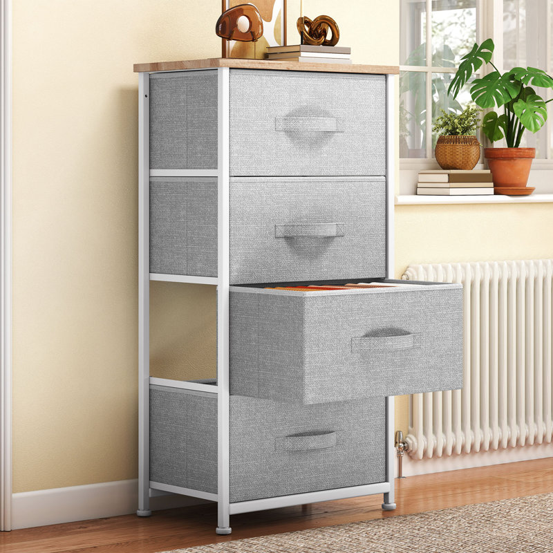 Commode en tissu à 4 tiroirs l 17,7 po Cecilio, Gris clair / naturel / blanc