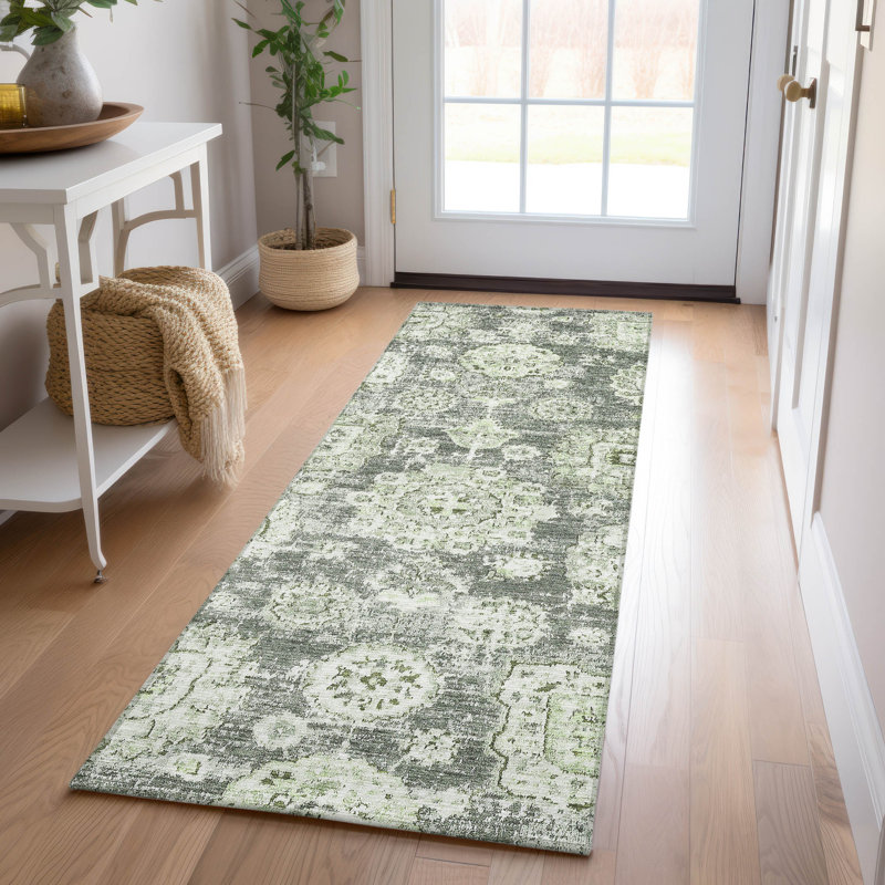 Floral Indoor / Outdoor Rug, Runner 2'3" x 7'6"