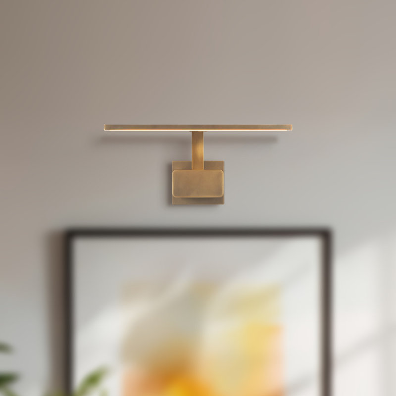 Vega Minor Picture 17-in Brass dimmable LED Picture Light, 17-in, Antique Brass