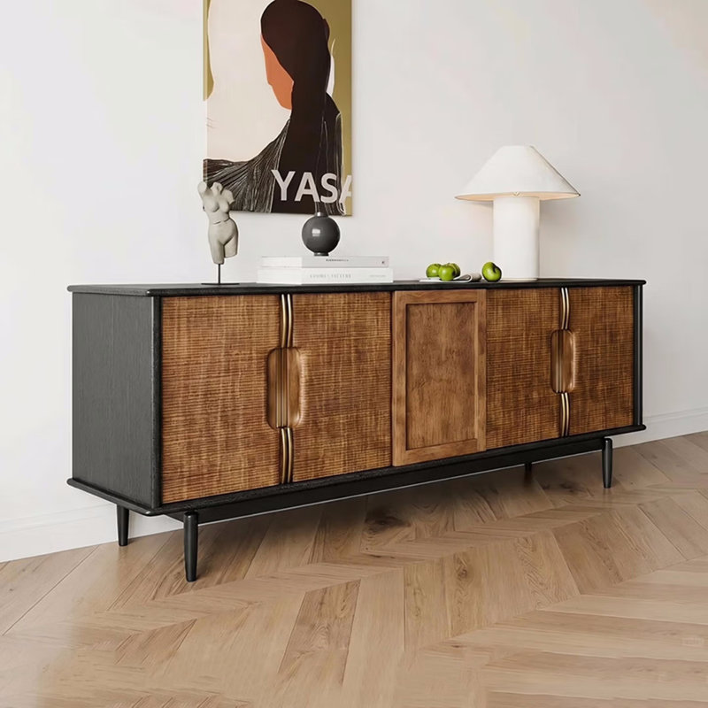 Buffet rétro au design artistique