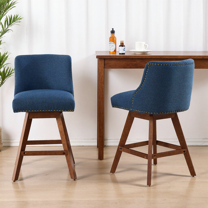 Ensemble de 2 tabourets de bar pivotants à hauteur de comptoir, siège 26 po, revêtement en tissu gris, structure en bois d'hévéa