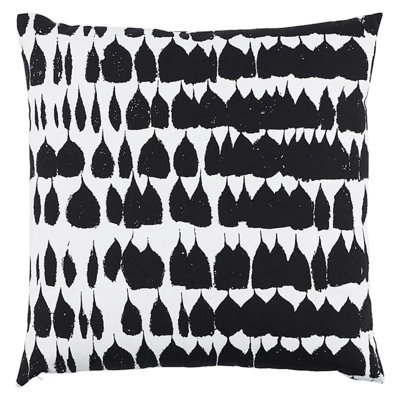 Queen Of Spain Pillow