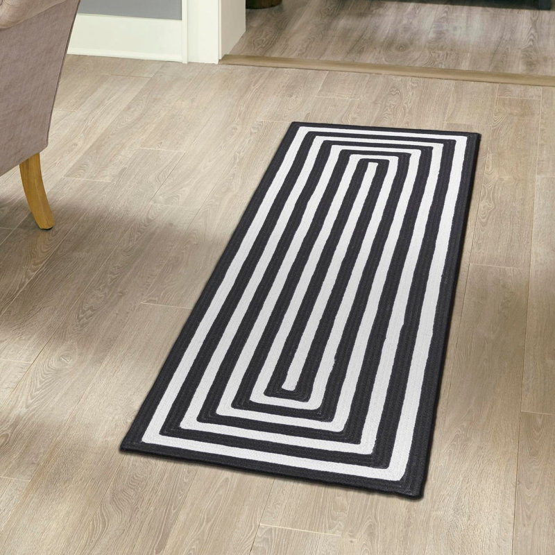 Kozan Geometric Indoor / Outdoor Rug, Runner 2' x 4'1"