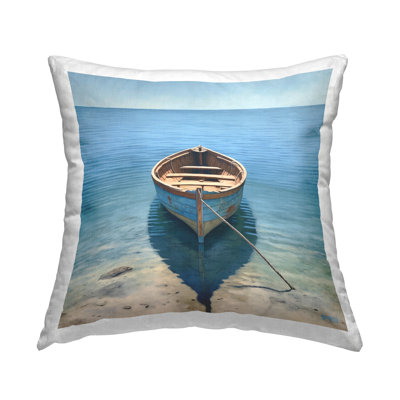 Coussin Docked Row bateau on Shore