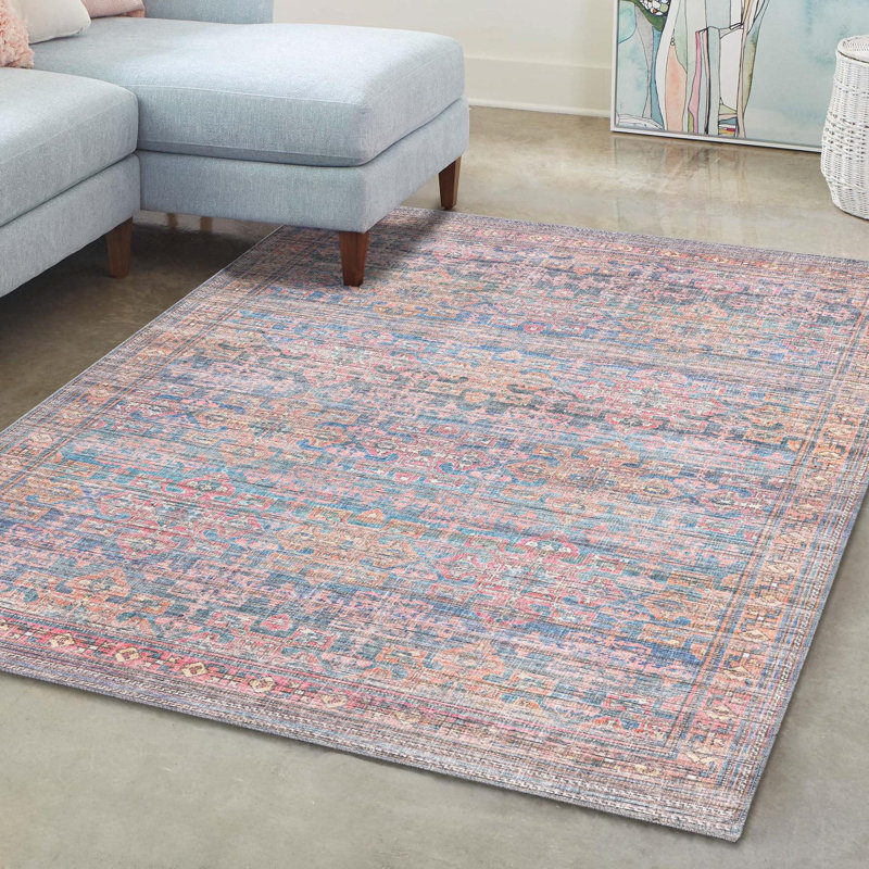 Tapis bleu tissé à la machine Hadsell, Rectangle 5 pi 3 po x 8 pi