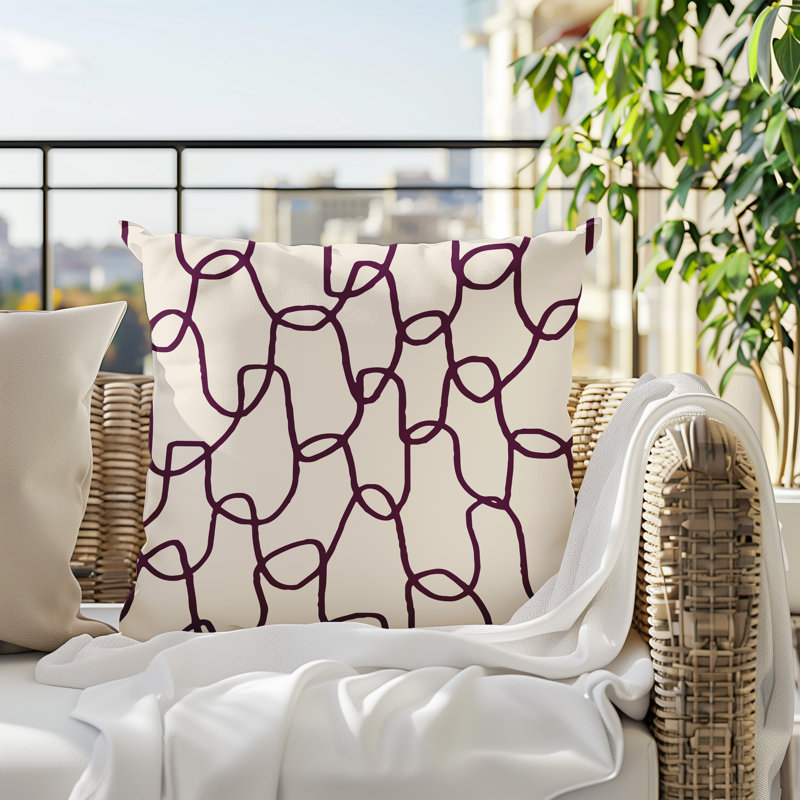 Oreiller carré réversible intérieur / extérieur Fina, H 15 po x l 15 po, Mauve / noir / blanc cassé abstrait